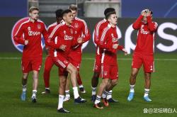 开云 - 埃因霍温vs摩纳哥 